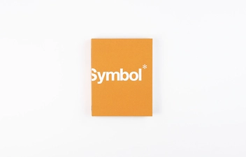 Бумажная книга «Symbol. The Reference Guide to Abstract and Figurative Trademarks», авторов Стивен Бейтман, Ангус Хайленд - фото №2 - миниатюра