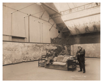 Бумажная книга «A Day with Claude Monet in Giverny», автор Адриен Гётц - фото №3 - миниатюра