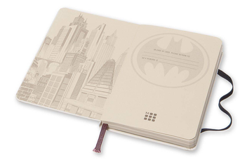  «Карманная записная книжка Moleskine Batman Белая в линию LEBA01MM710 (805-22-0440-091-1, LEBA01MM710)», бренда Moleskine - фото №5 - миниатюра