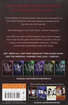 Паперова книга «Vampire Academy. Book 1», автор Райчел Мід - фото №2 - мініатюра