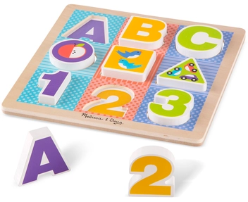  «Первый деревянный формовой пазл Melissa&Doug Буквы и Цифры (MD1899)», бренда Melissa & Doug - фото №3 - миниатюра