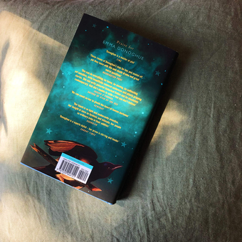 Бумажная книга «The Pull of the Stars», автор Эмма Донохью - фото №3 - миниатюра