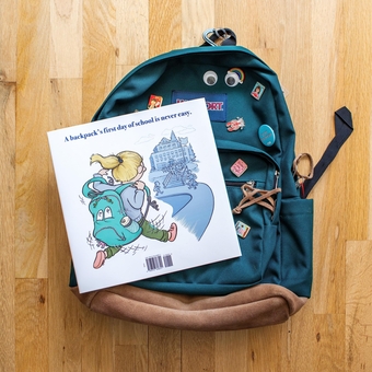 Бумажная книга «Back to School, Backpack!», автор Саймон Рич - фото №2 - миниатюра