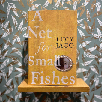 Паперова книга «A Net for Small Fishes», автор Люсі Джаго - фото №6 - мініатюра