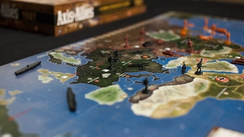  «Настольная игра Avalon Hill Axis & Allies Anniversary Edition (612710)», брендов Wizards of the Coast, Avalon Hill - фото №4 - миниатюра