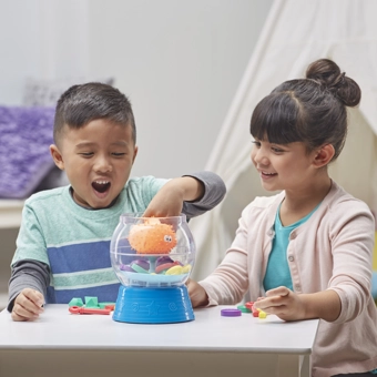  «Настольная игра Hasbro Games Пугливая Рыбка (39174)», бренда Hasbro - фото №5 - миниатюра
