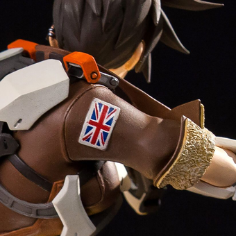  «Статуэтка Blizzard Overwatch Tracer Statue (B61564)», бренду Blizzard - фото №4 - мініатюра