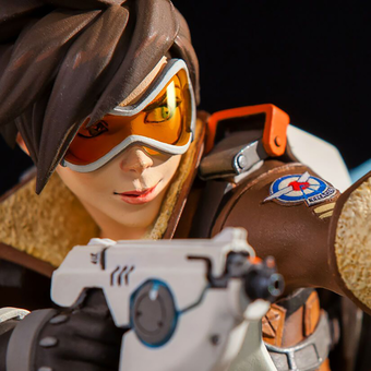  «Статуэтка Blizzard Overwatch Tracer Statue (B61564)», бренду Blizzard - фото №6 - мініатюра