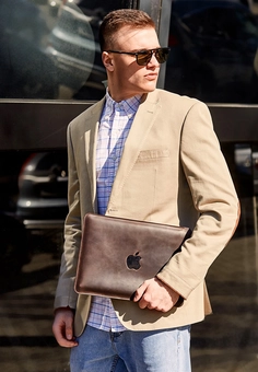  «Чохол для MacBook Pro 13'' BlankNote Темно-коричневий (BN-GC-7-o)», бренду BlankNote - фото №5 - мініатюра