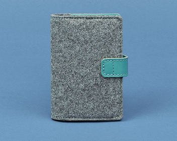 «Обложка для паспорта BlankNote 3.0 Фетр Тиффани (BN-OP-3-felt-tiffany)», бренда BlankNote - фото №3 - миниатюра