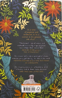 Бумажная книга «The Familiars : The spellbinding Sunday Times Bestseller and Richard & Judy Book Club Pick», автор Стейси Холлс - фото №2 - миниатюра