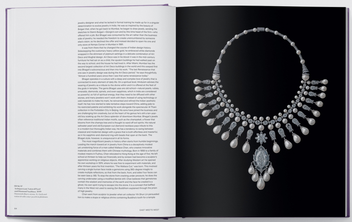 Бумажная книга «Coveted: Art and Innovation in High Jewelry», автор Мелани Грант - фото №3 - миниатюра