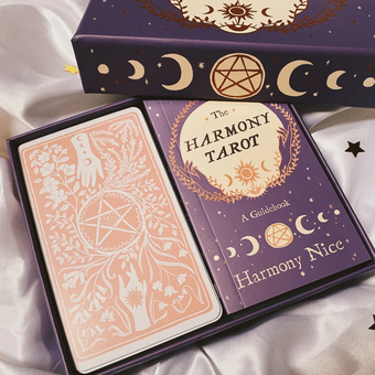 Паперова книга «The Harmony Tarot. A deck for growth and healing» - фото №8 - мініатюра