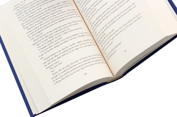 Паперова книга «Alchemy: The Surprising Power of Ideas That Don't Make Sense», автор Рорі Сазерленд - фото №8 - мініатюра