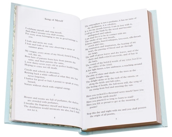 Паперова книга «Leaves of Grass. Selected Poems», автор Волт Вітмен - фото №5 - мініатюра
