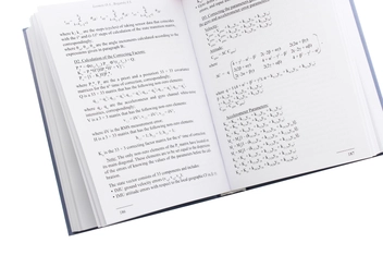Паперова книга «System problems of strapdown inertial navigation systems. Part 2. Software of SINS», авторів Ігор Богацький, Олександр Леонець - фото №6 - мініатюра