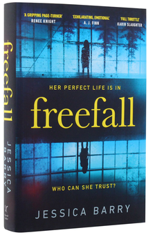 Паперова книга «Freefall», автор Джессіка Беррі - фото №3 - мініатюра