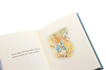 Бумажная книга «The Tale Of Peter Rabbit», автор Беатрис Поттер - фото №5 - миниатюра