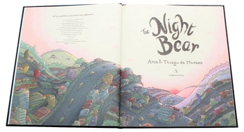 Бумажная книга «The Night Bear», автор Ана де Мораес - фото №5 - миниатюра