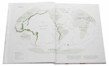 Паперова книга «The Times Desktop Atlas of the World» - фото №4 - мініатюра