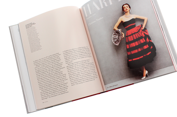 Паперова книга «Balenciaga. Shaping Fashion», автор Леслі Елліс Міллер - фото №6 - мініатюра