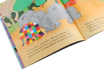 Паперова книга «Elmer and Wilbur», автор Девід Маккі - фото №5 - мініатюра