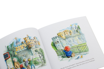 Паперова книга «Paddington at the Tower», автор Майкл Бонд - фото №5 - мініатюра