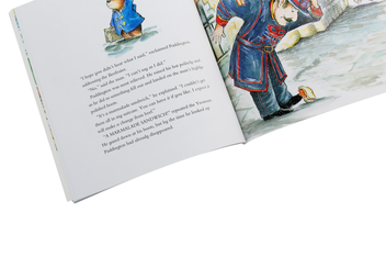 Паперова книга «Paddington at the Tower», автор Майкл Бонд - фото №6 - мініатюра