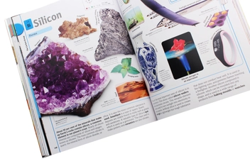 Бумажная книга «The Periodic Table Book. A Visual Encyclopedia of the Elements», автор Том Джексон - фото №12 - миниатюра