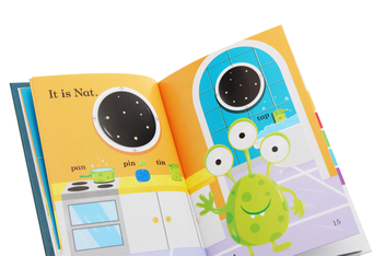 Бумажная книга «It is Nat! Read it yourself with Ladybird. Level 0, Step 2», автор Кэтрин Бейкер - фото №6 - миниатюра