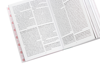 Бумажная книга «Araki. 40th Anniversary Edition», автор Нобуеси Араки - фото №5 - миниатюра