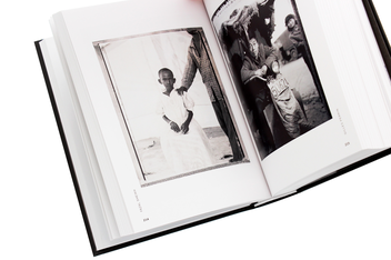 Паперова книга «The Polaroid Book», автор Барбара Хічкок - фото №6 - мініатюра