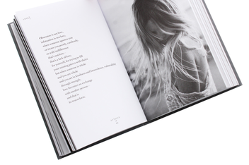 Бумажная книга «Love Her Wild», автор Аттикус - фото №6 - миниатюра
