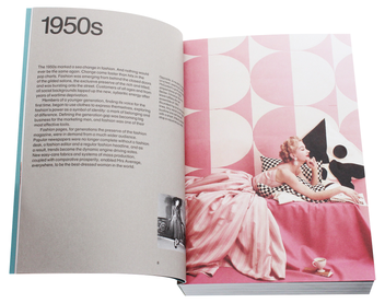 Паперова книга «Fashion Evolution: The 250 looks that shaped modern fashion », автор Паула Рід - фото №4 - мініатюра