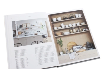 Бумажная книга «For the Love of White. The White and Neutral Home», автор Крисси Ракер - фото №6 - миниатюра