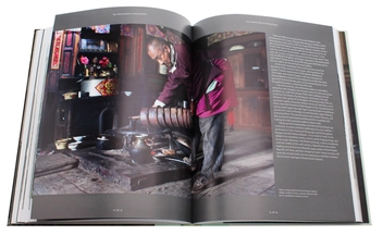 Бумажная книга «The Life of Tea: A Journey to the World’s Finest Teas», автор Майкл Фриман - фото №8 - миниатюра