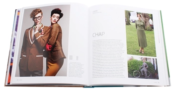 Бумажная книга «The World Atlas of Street Fashion», автор Каролина Кокс - фото №11 - миниатюра