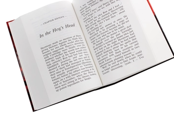 Бумажная книга «Harry Potter and the Order of the Phoenix», автор Джоан Роулинг - фото №5 - миниатюра