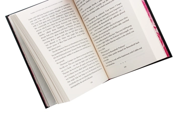 Бумажная книга «Harry Potter and the Philosopher's Stone», автор Джоан Роулинг - фото №5 - миниатюра