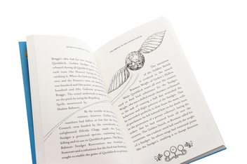 Бумажная книга «The Hogwarts Library Box Set», автор Джоан Роулинг - фото №22 - миниатюра