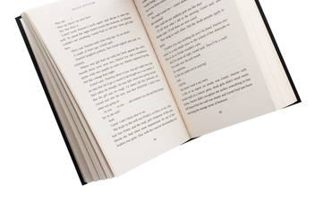 Бумажная книга «Gingerbread», автор Хелен Ойейеми - фото №6 - миниатюра