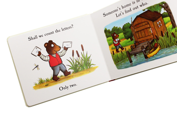 Паперова книга «Postman Bear», автор Джулія Дональдсон - фото №5 - мініатюра
