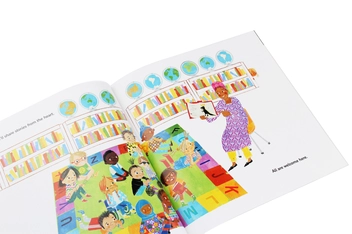 Бумажная книга «All Are Welcome», автор Александра Пенфолд - фото №6 - миниатюра