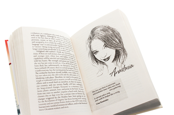 Бумажная книга «Woman of war», автор Анна Шила - фото №5 - миниатюра