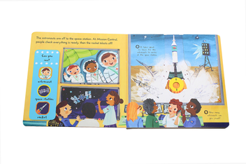 Паперова книга «Astronauts» - фото №4 - мініатюра