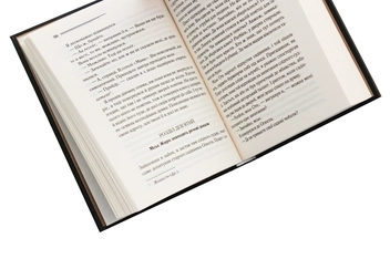 Паперова книга «Убивство на полі для гольфу», автор Агата Крісті - фото №5 - мініатюра