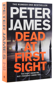 Паперова книга «Dead at First Sight», автор Пітер Джеймс - фото №3 - мініатюра
