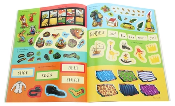 Бумажная книга «The Smartest Giant in Town Sticker Book», автор Джулия Дональдсон - фото №4 - миниатюра