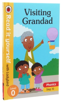 Бумажная книга «Visiting Grandad. Level 0: Step 10» - фото №3 - миниатюра