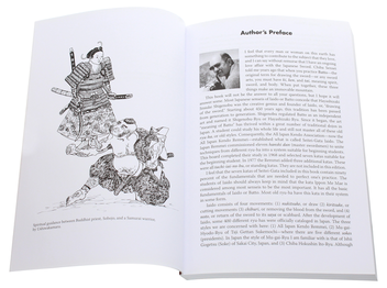 Бумажная книга «Drawing the Samurai Sword » - фото №4 - миниатюра